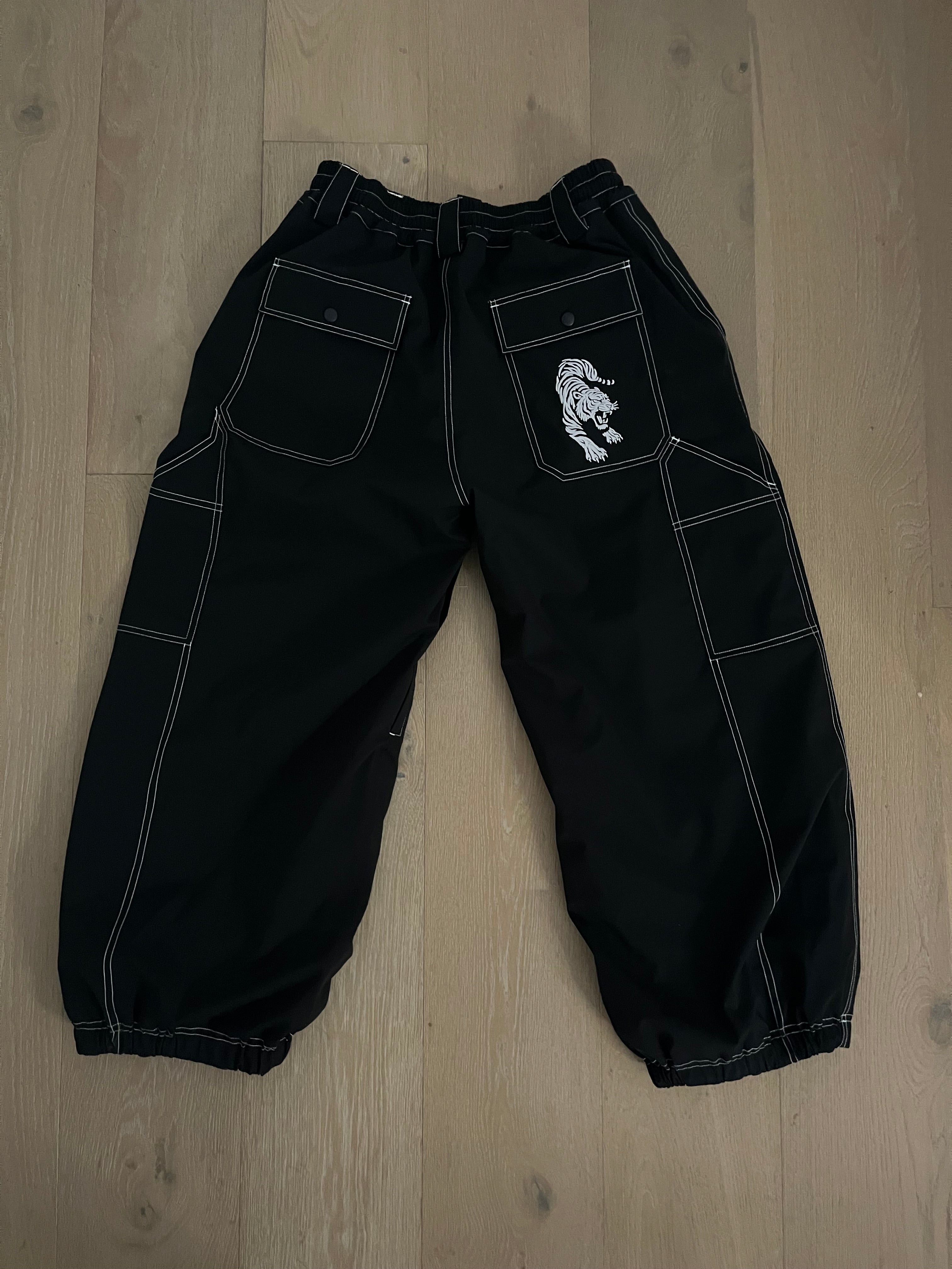 BLACK Ti3R BAGGY SNOWPANTS